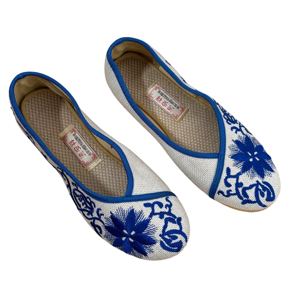 Chinese Embroidered Floral Ballet Flats White Blue Slip On 7.5‎ US